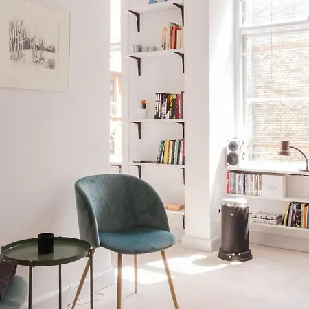 Appartement Plum Guide - The Grand Piano *